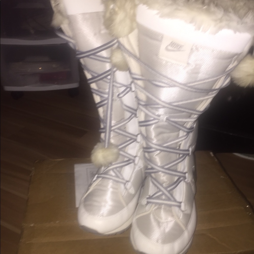 Nike Winter Boots